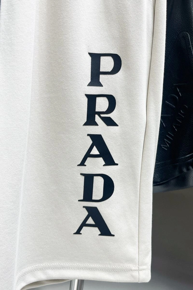 Minimalist Prada Short Pants 169947