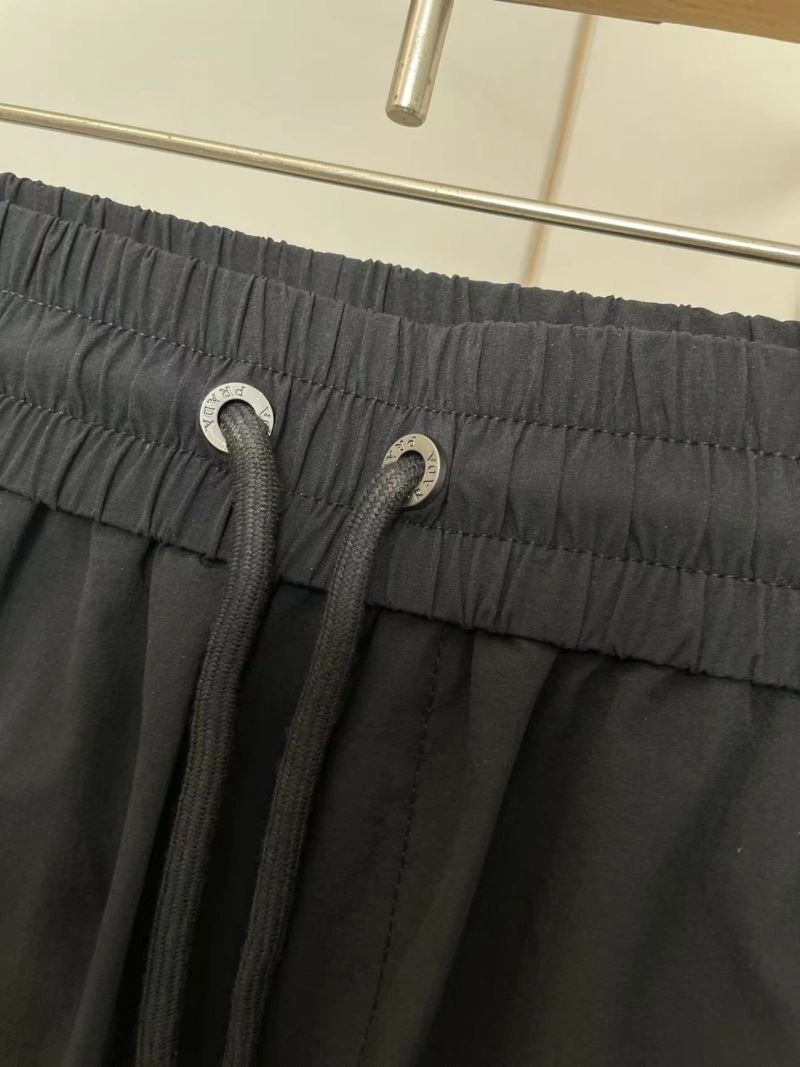 Prada Short Pants Flexible 169903