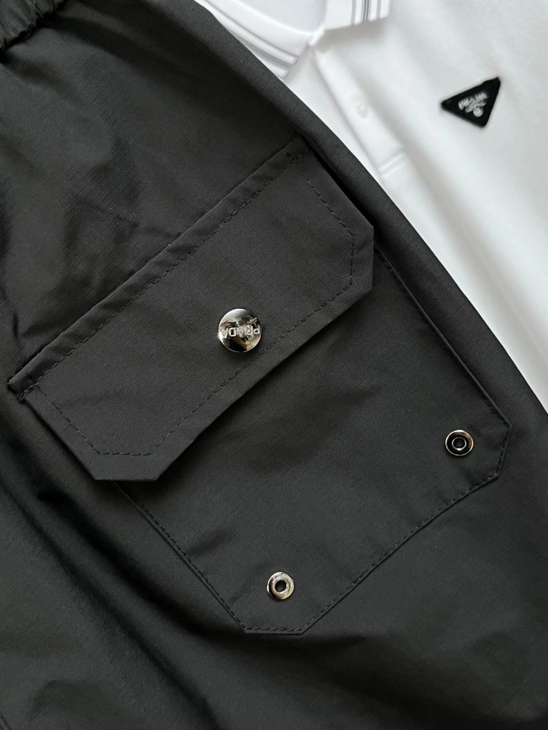 Prada Short Pants Breathable 169910