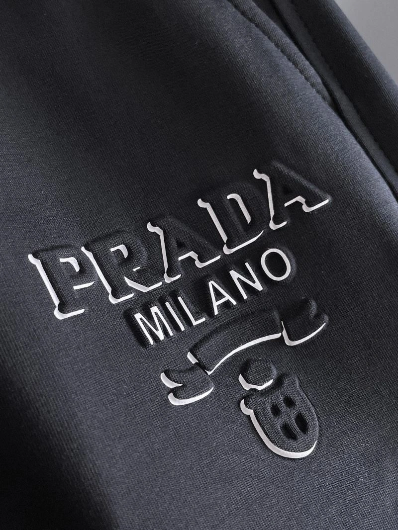 Breathable Prada Short Pants 169885