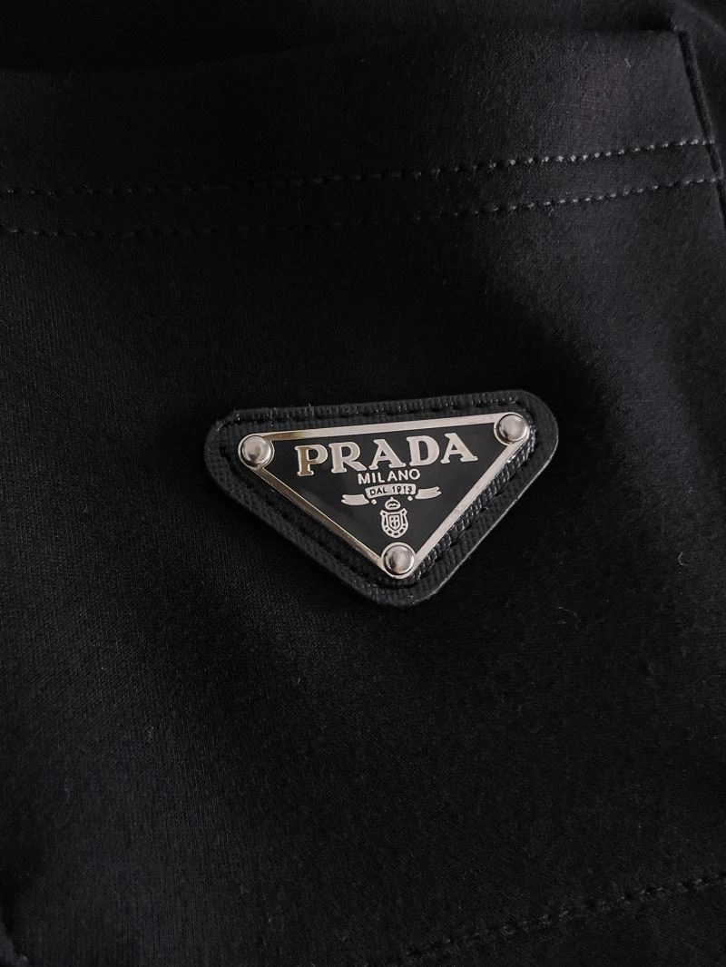 Comfortable Prada Short Pants 169881