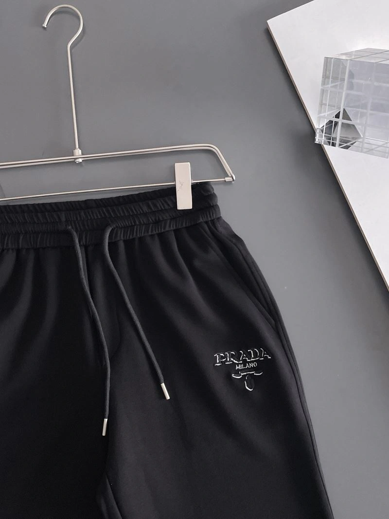 Comfortable Prada Short Pants 169881