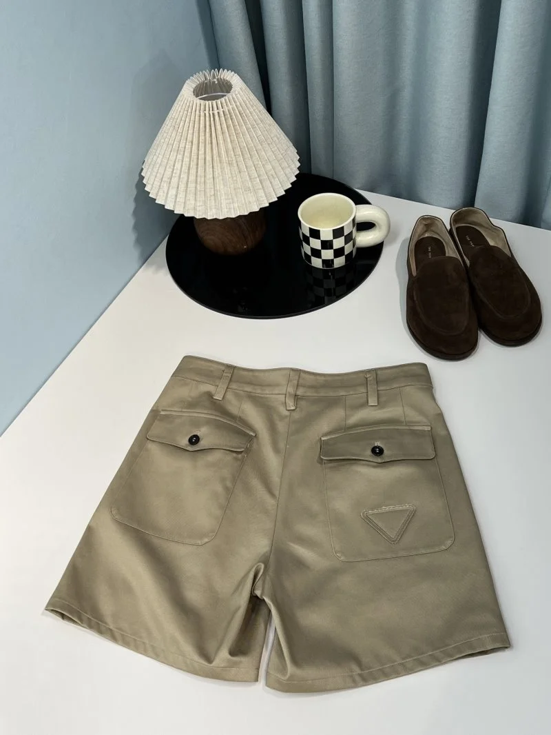 RelaxedFit Prada Short Pants 166119