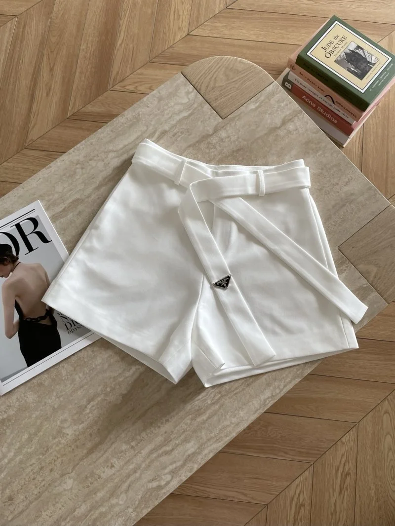 Modern Prada Short Pants 166514