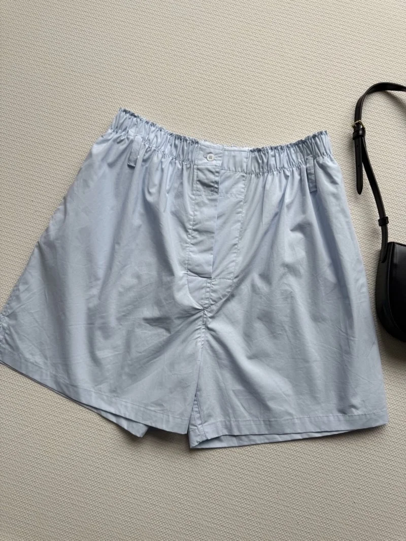 UrbanChic Prada Short Pants 166601