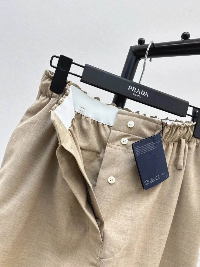 BestValue Prada Short Pants 165803