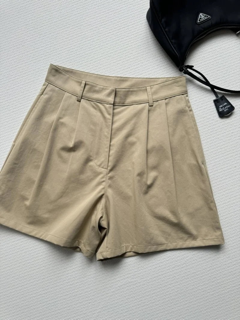 Supportive Prada Short Pants 165806