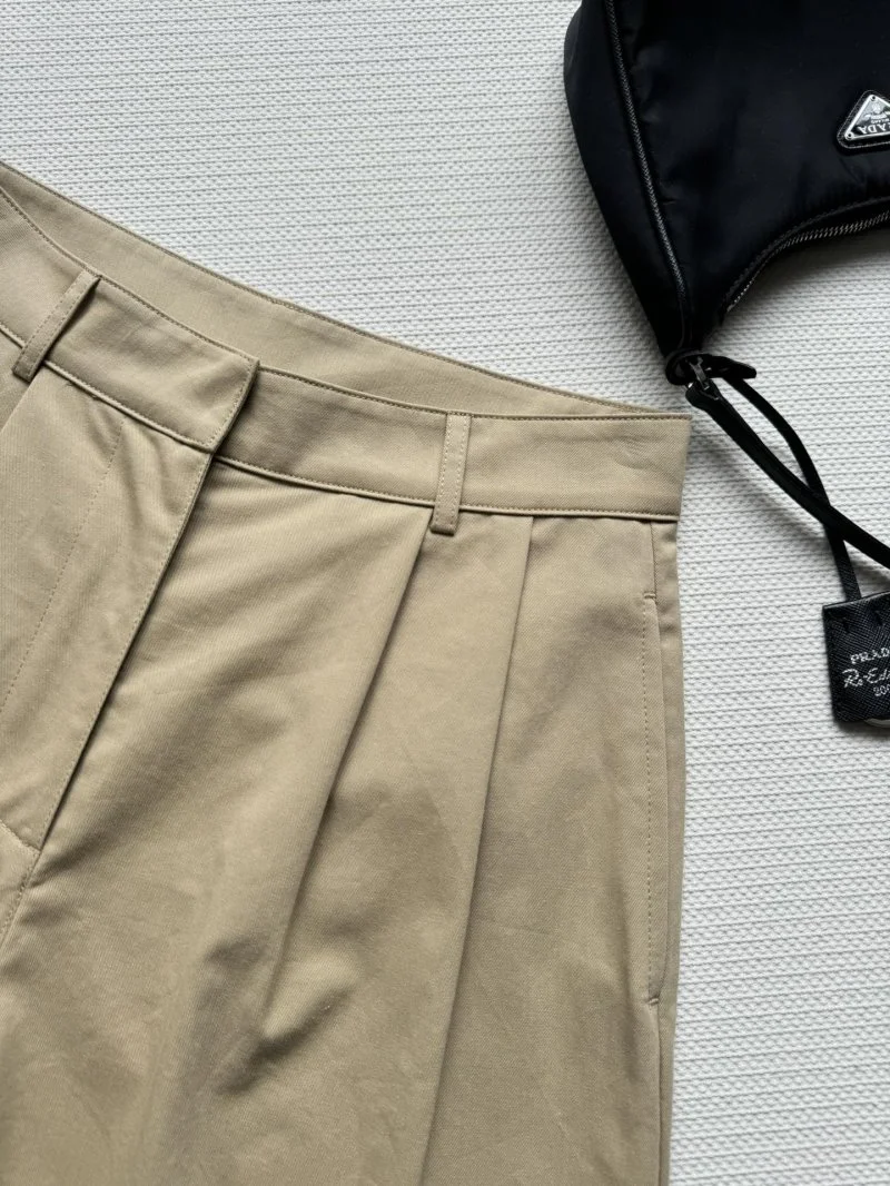 Supportive Prada Short Pants 165806