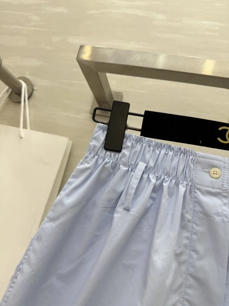 Prada Short Pants TimelessDesign 165796