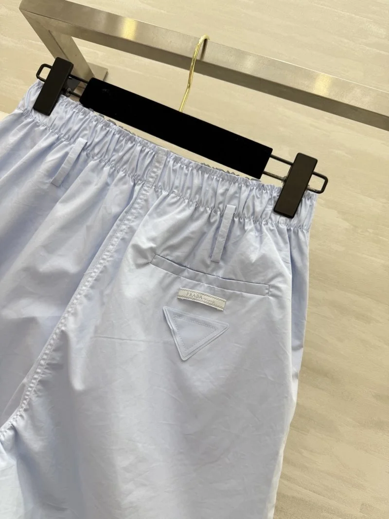 Prada Short Pants TimelessDesign 165796