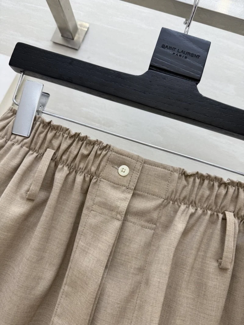 Prada Short Pants UrbanChic 165794