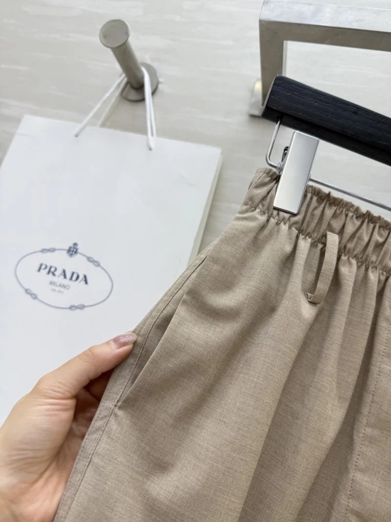 Prada Short Pants UrbanChic 165794