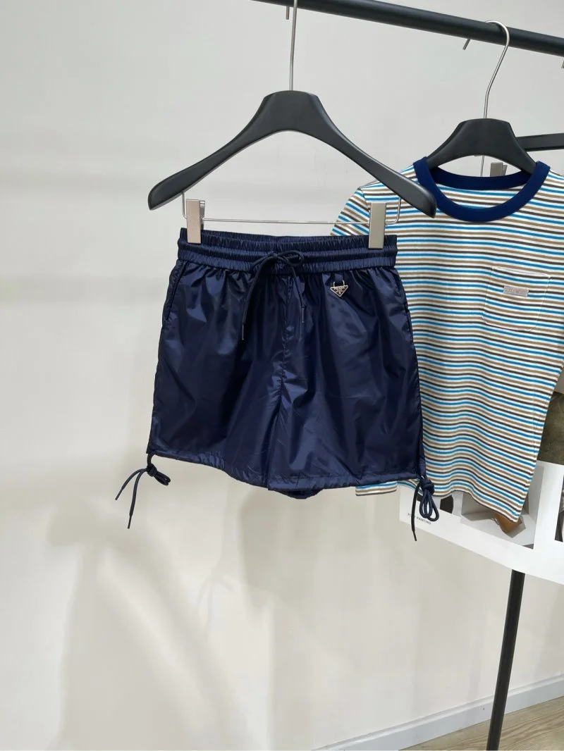 Prada Short Pants Sophisticated 165791