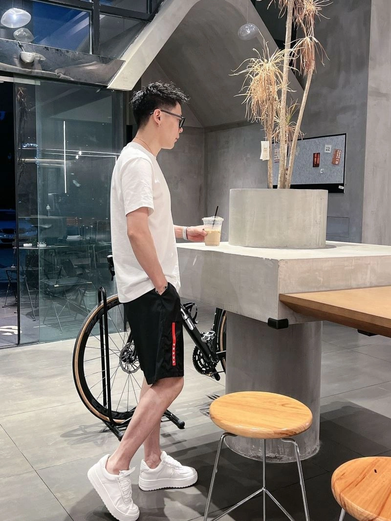 Cozy Prada Short Pants 169390