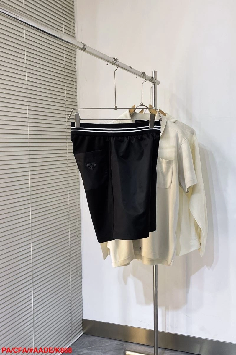 GoAnywhere Prada Short Pants 169370