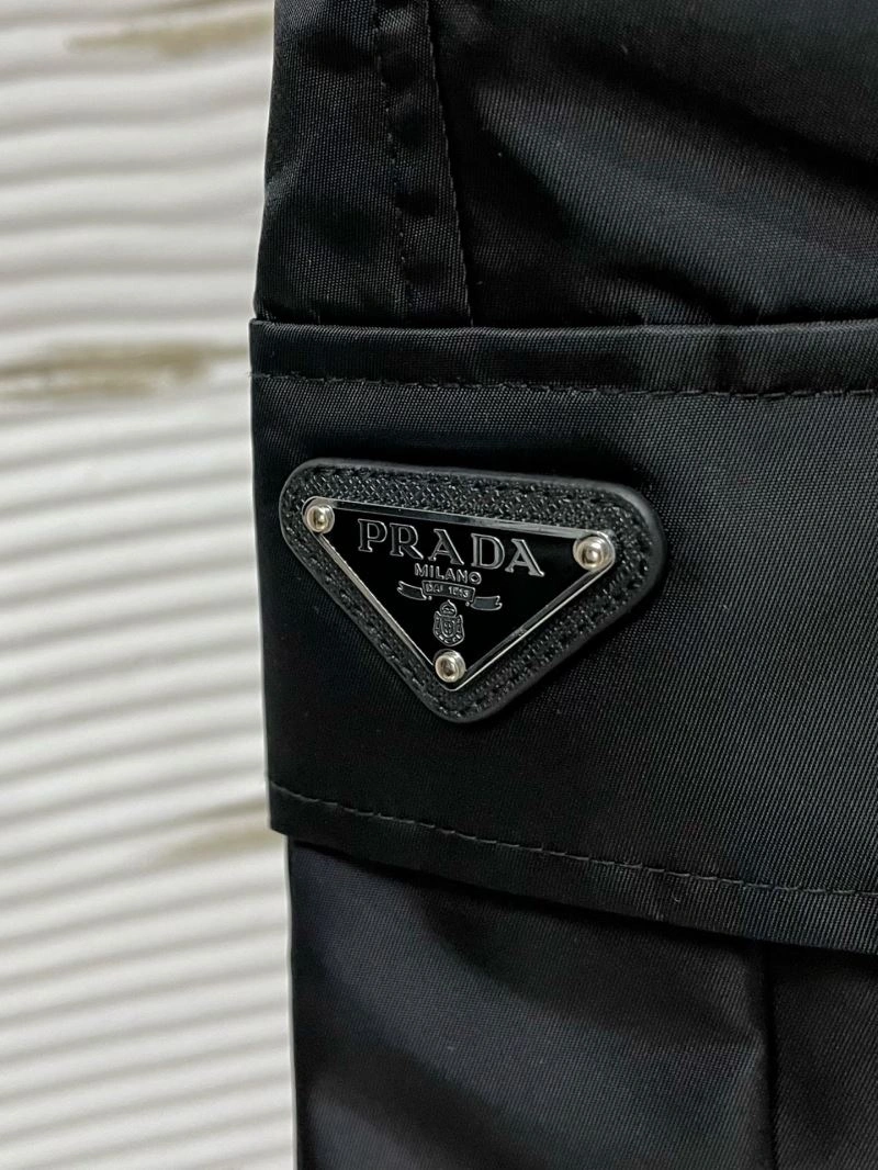 ModernLook Prada Short Pants 169384