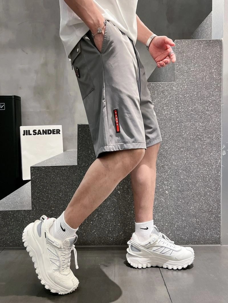 Prada Short Pants Sophisticated 169368