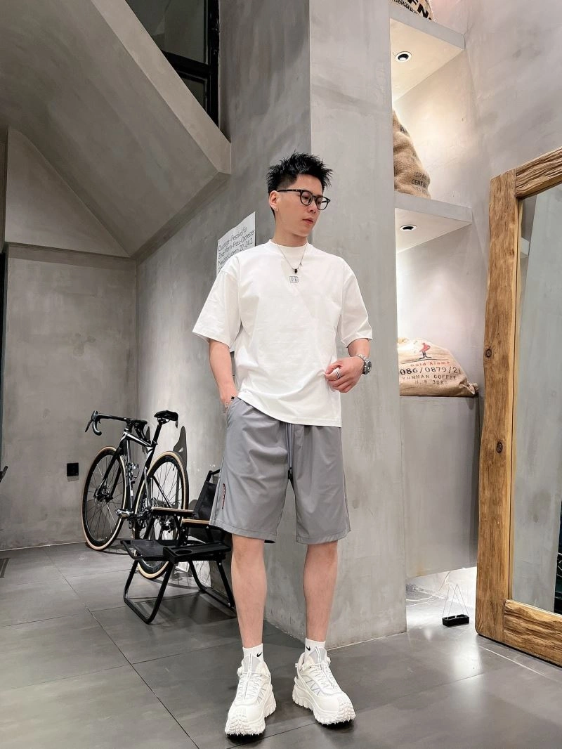 Prada Short Pants Sophisticated 169368
