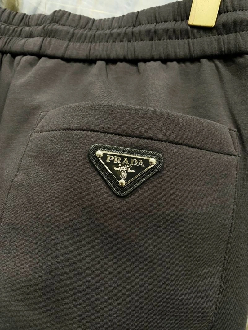 Effortless Prada Short Pants 168781