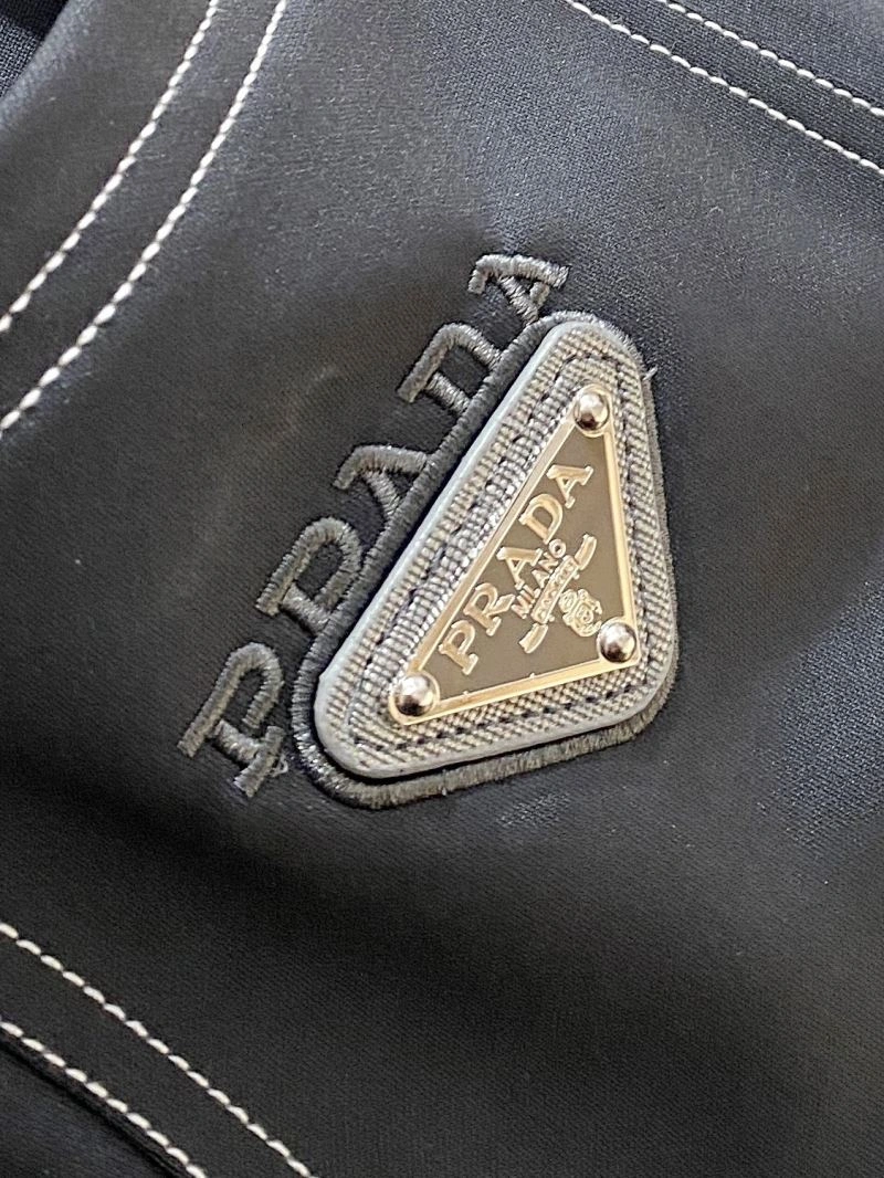 Prada Short Pants Bold 168750