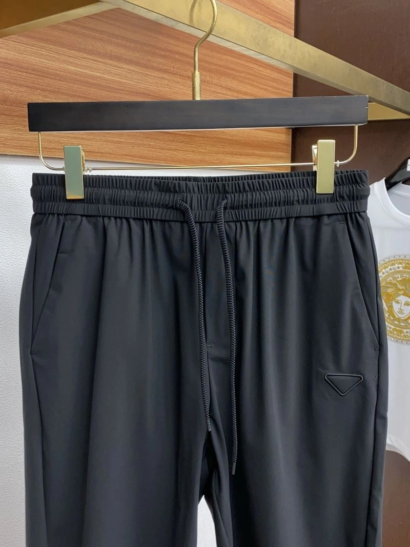 Prada Short Pants Breathable 168734
