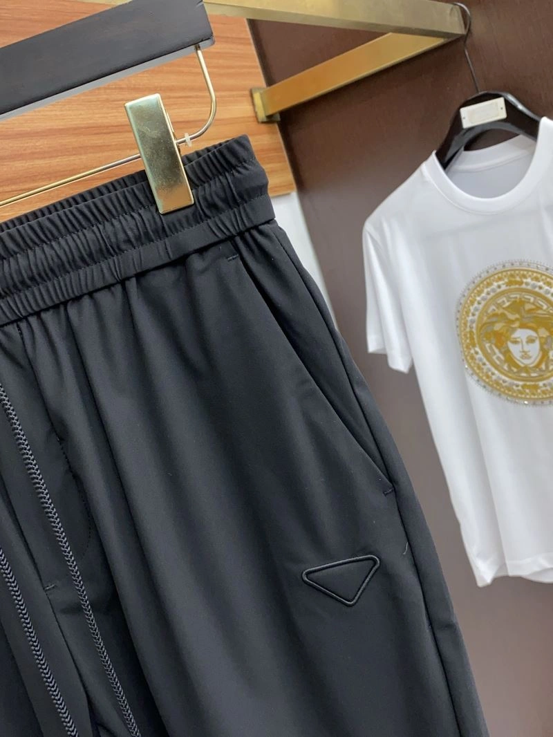 Prada Short Pants Breathable 168734