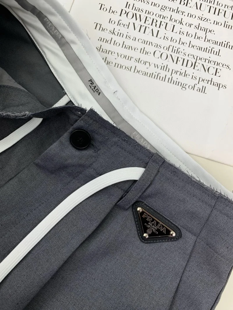 Prada Short Pants Chic 166311