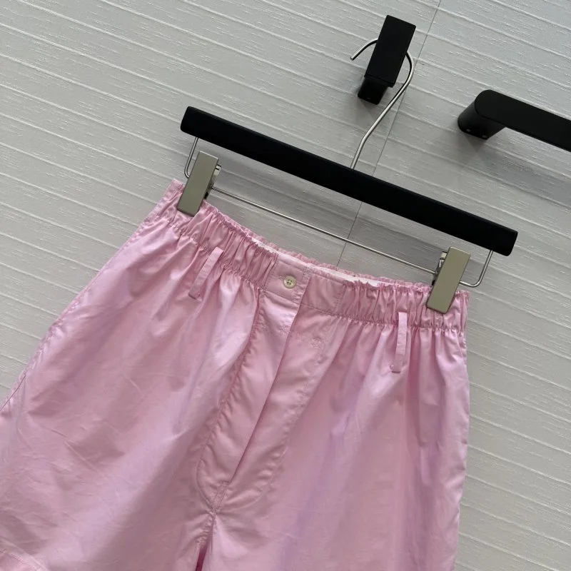 Minimalist Prada Short Pants 166301