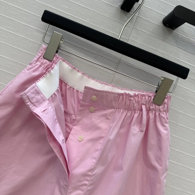 Minimalist Prada Short Pants 166301