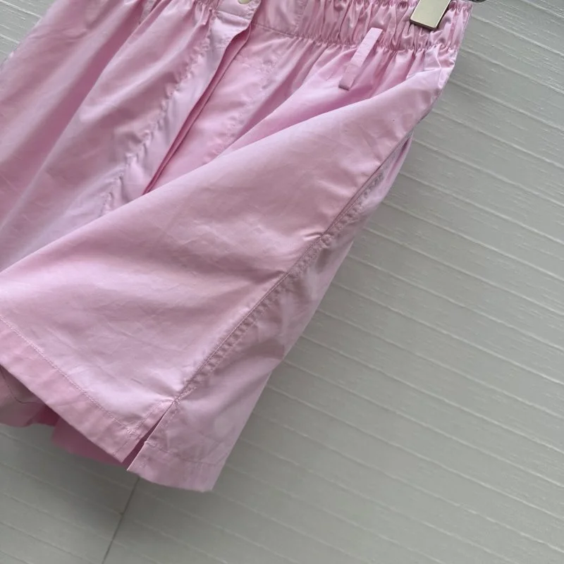 Minimalist Prada Short Pants 166301