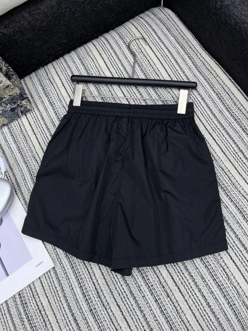 DailyWear Prada Short Pants 166306