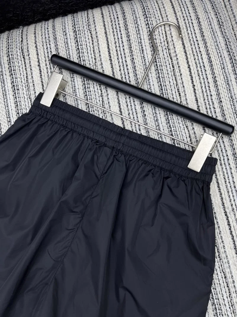 DailyWear Prada Short Pants 166306