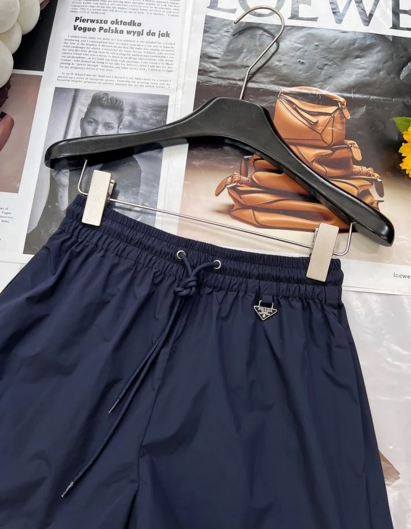 Prada Short Pants Vibrant 166240