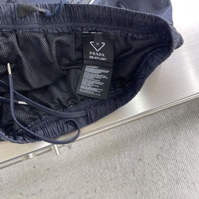 WellDesigned Prada Short Pants 167956