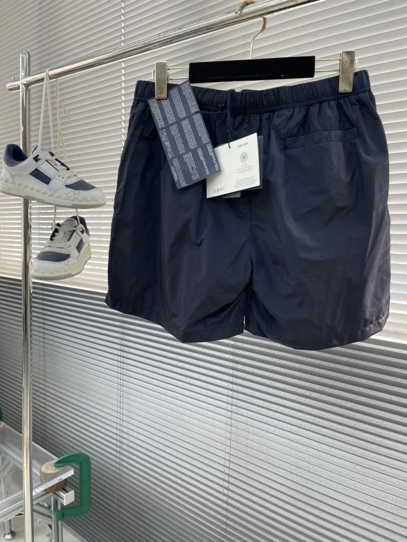 WellDesigned Prada Short Pants 167956