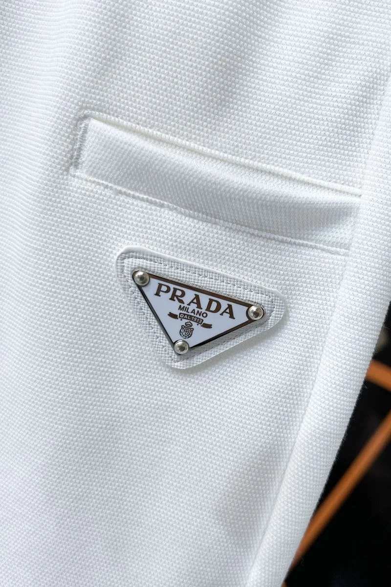 Prada Short Pants Flexible 167981
