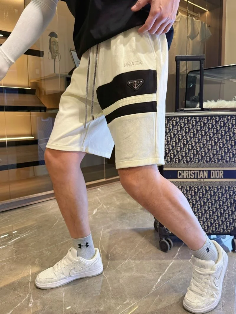 Prada Short Pants Sleek 167938