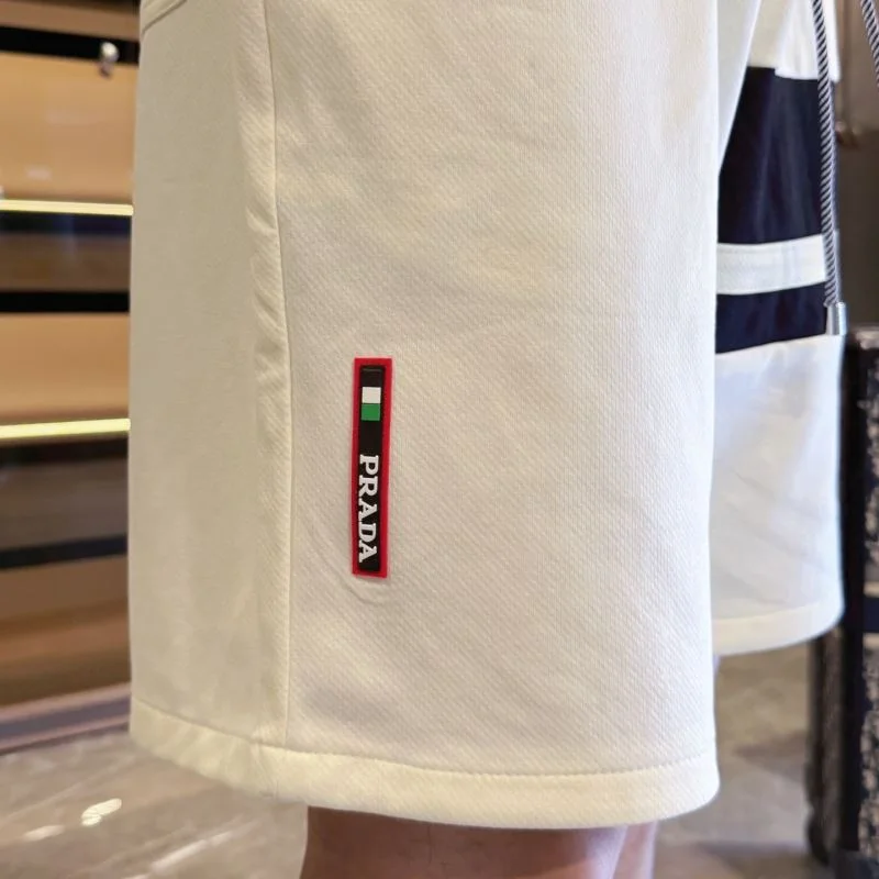 Prada Short Pants Sleek 167938