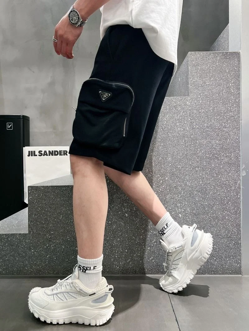 Cozy Prada Short Pants 167930