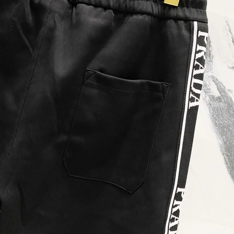 Prada Short Pants Elegant 167163