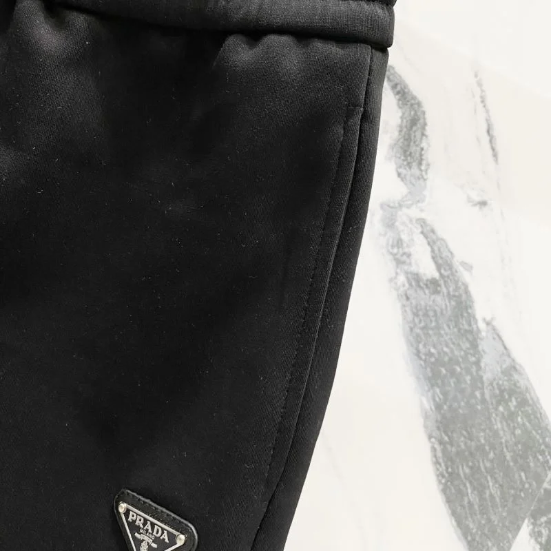 Prada Short Pants Cozy 167162