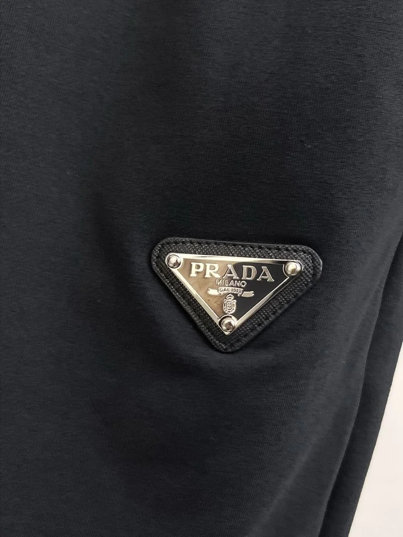 Chic Prada Short Pants 167165