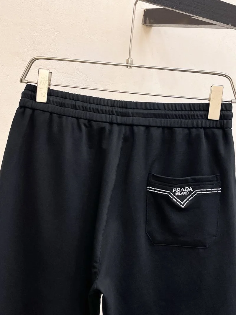 Chic Prada Short Pants 167165