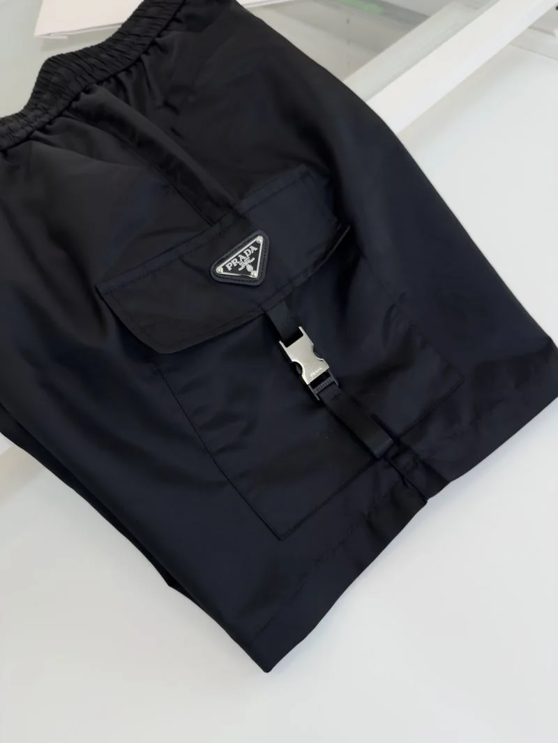 Sleek Prada Short Pants 167155