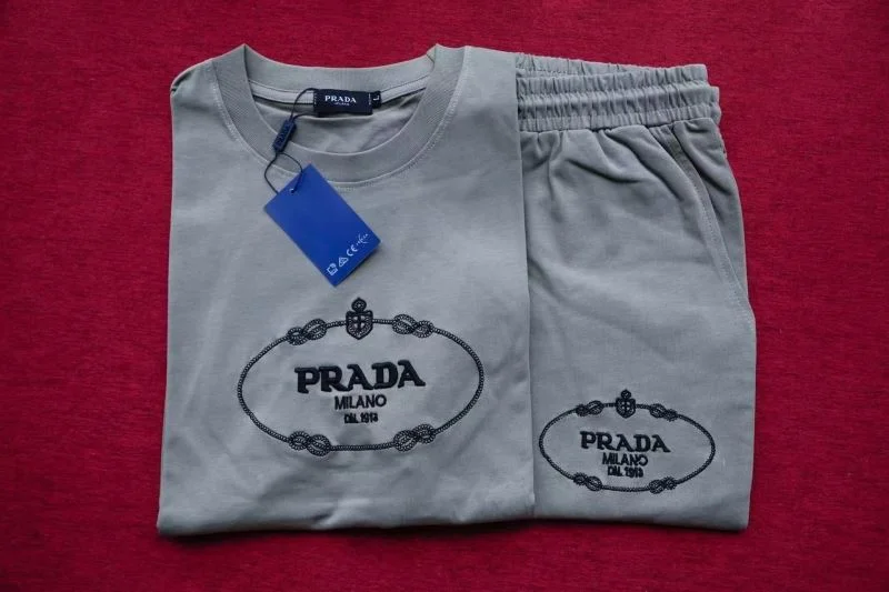 Prada Short Suits FlexibleFit 166758