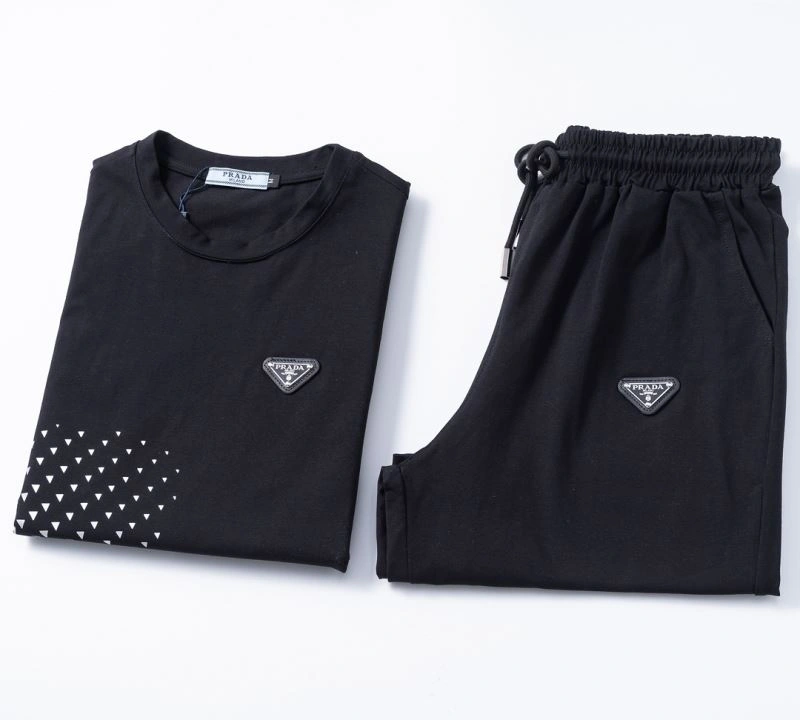 Prada Short Suits WellDesigned 171393