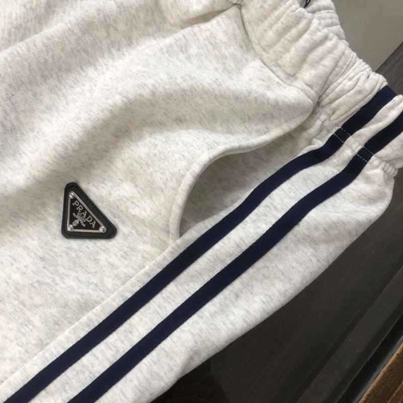 Prada Short Suits FreshLook 171547