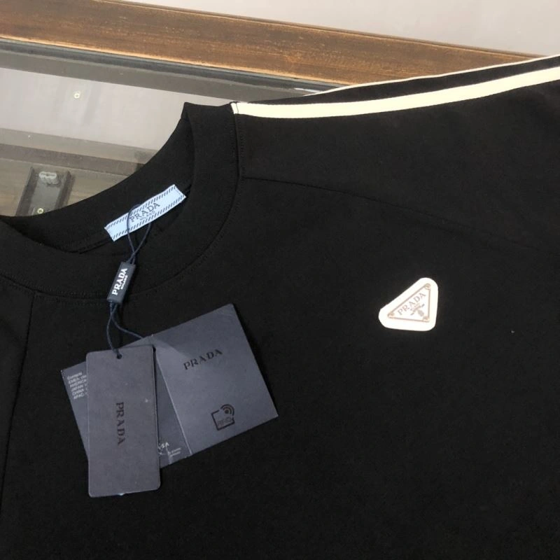 TimelessDesign Prada Short Suits 171540