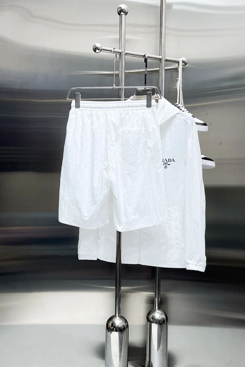 Comfortable Prada Short Suits 170712