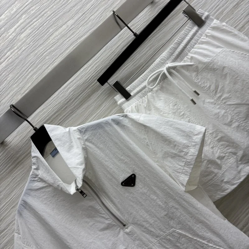 Functional Prada Short Suits 166116